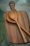 Large wooden beads, shells and raffia pendant lamp