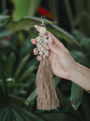 Porte-clés Bali raphia et cauris