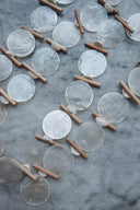 Guirlande de coquillages nacre et bois