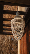 Lustre suspension en coquillages Bali