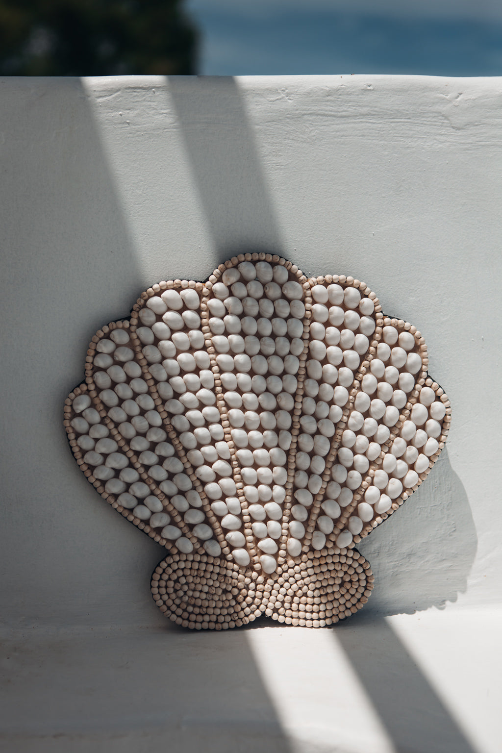 Coquillage décoratif en coquillages et perles de bois
