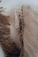 Housse de coussin en lin naturel à franges